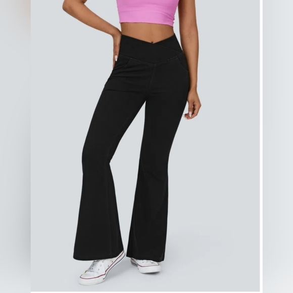 HALARA Pants - HALARA Super flared stretch wash Pants  with cross pocket and high waist-Size M